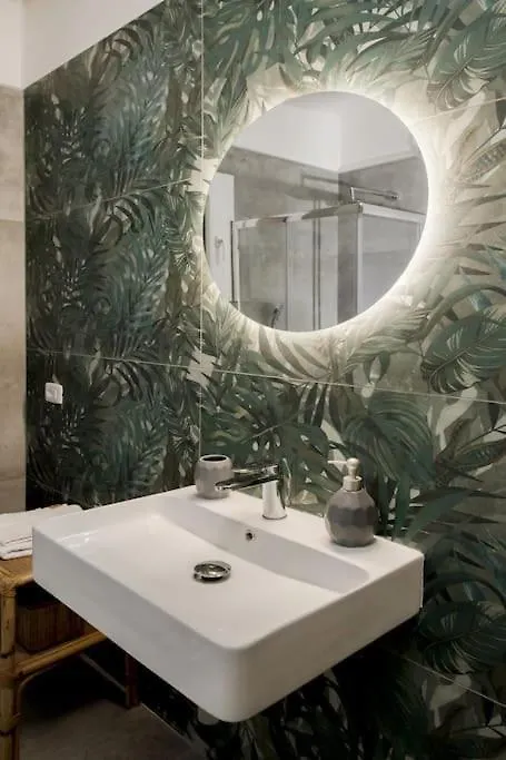 San Lorenzo Cozy Apartment In Roma