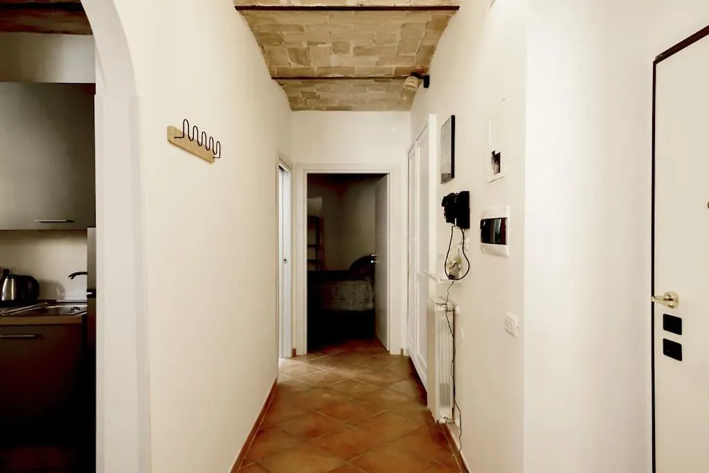 San Lorenzo Cozy Apartment In Rome