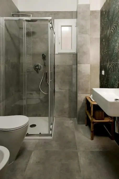 San Lorenzo Cozy Apartment In Rome Italy