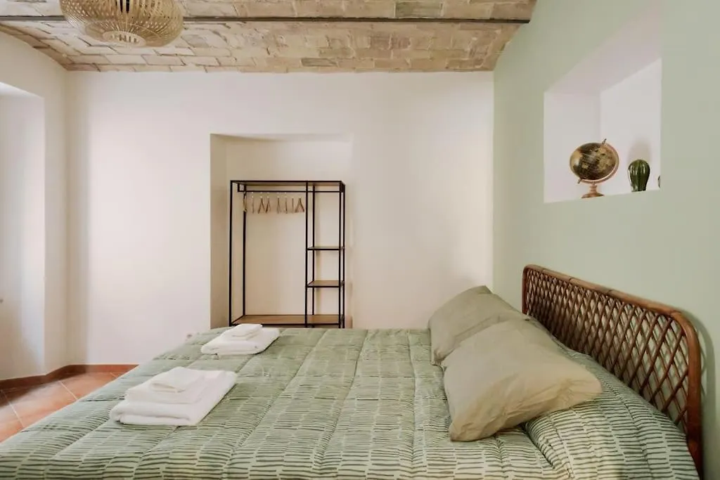 San Lorenzo Cozy Apartment In Rome